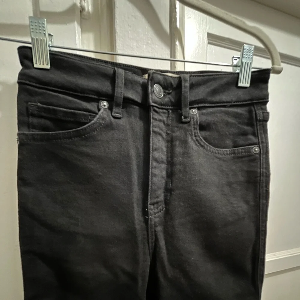 Free People We the free hi rise skinny distressed hem jeans ink black size 26 - Picture 7 of 14